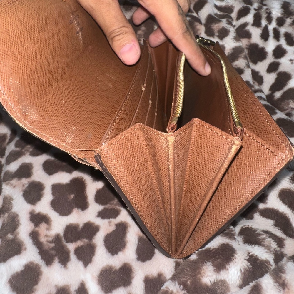 Louis Vuitton Sarah wallet Monogram - Picture 14 of 17